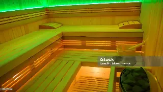 告别亚健康：超实用白领自我按摩技巧，随时随地舒缓疲劳，满血复活！ poster